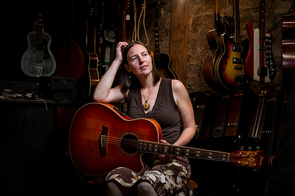 Megan Bee in Concert